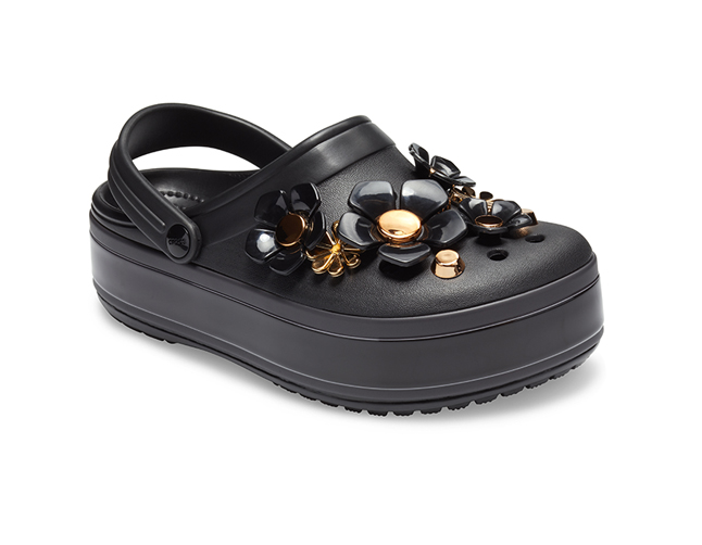 Crocs platform clearance metallic